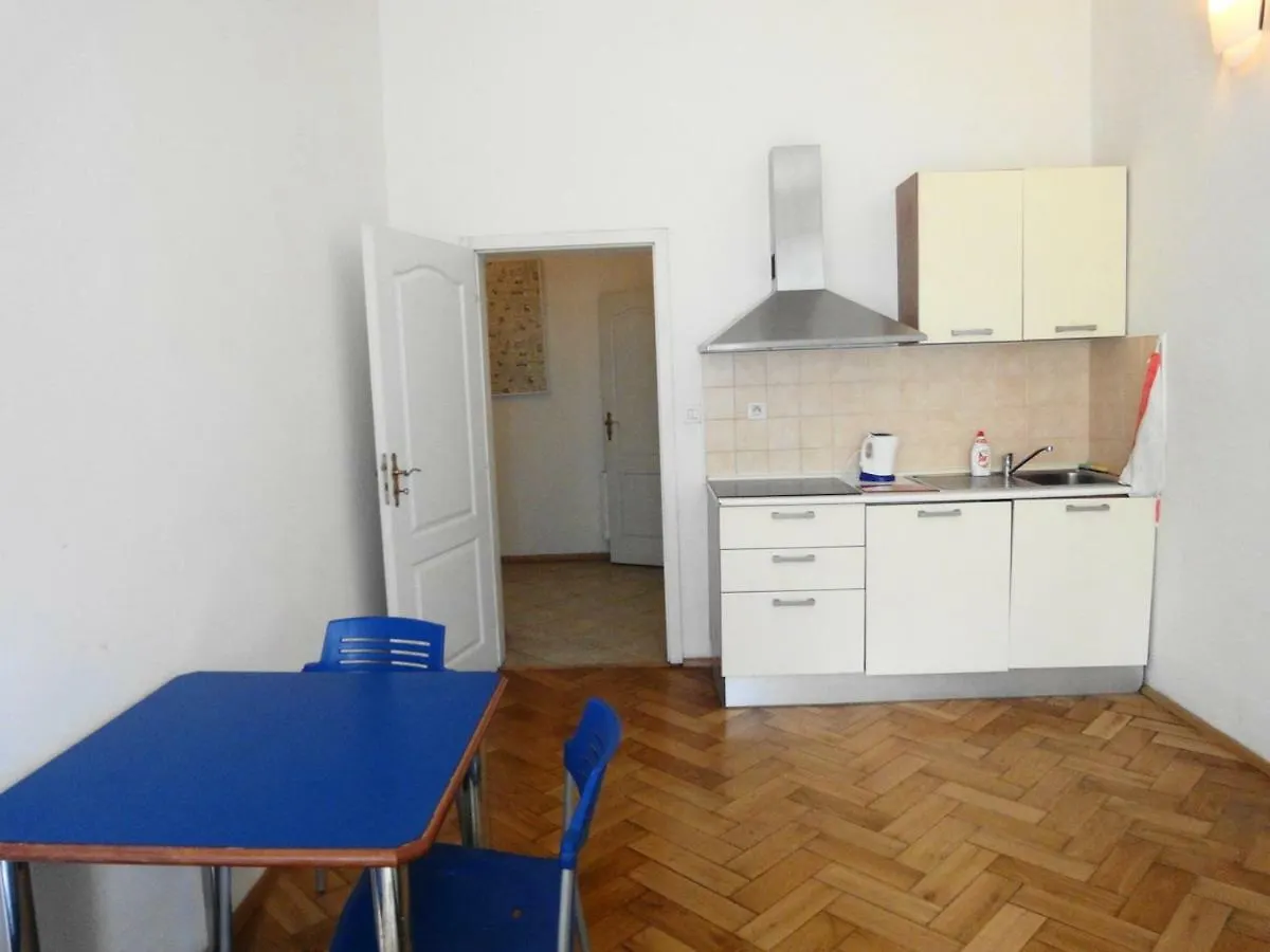 Apartma V Tunich Prague